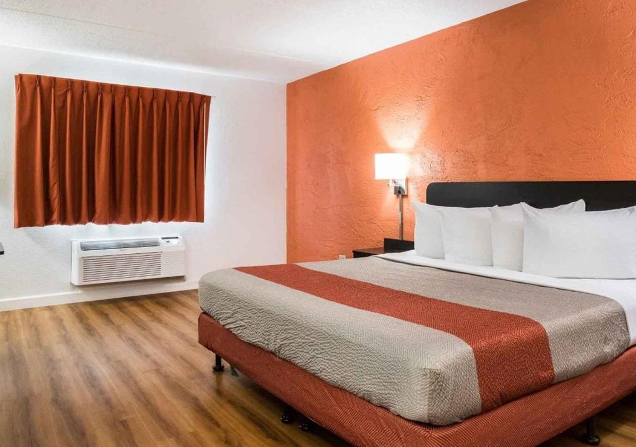 Key Inn Macedonia Bagian luar foto